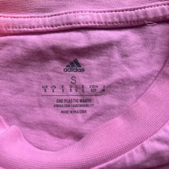 Adidas Pink Graphic Cropped Tee‎ - Picture 3 of 5